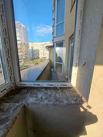 Продаж Квартира 3-кімнатна, 2/10 поверх на вул. Івана Сльоти Zhytomyr