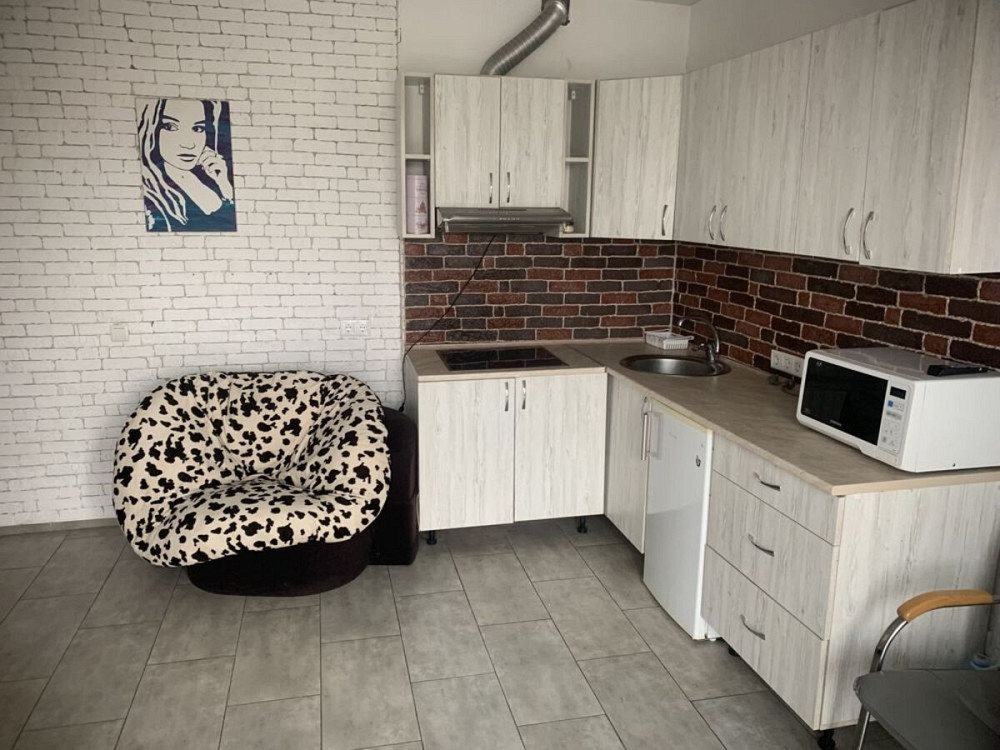 Оренда Квартира 1-кімнатна, 10/27 поверх на Кировоградская ул., 70 Київ - фото 1