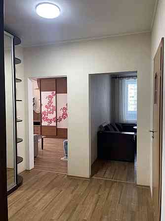 Оренда Квартира 1-кімнатна, 9/25 поверх на вул. Драгоманова, 6А Киев