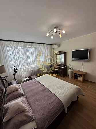 Продається 1к квартира 3 хв. пішки до м. Позняки Київ