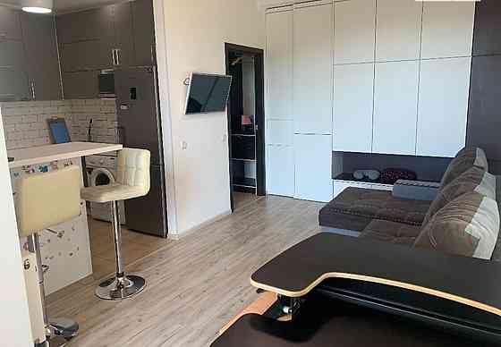 Оренда Квартира 1-кімнатна, 4/8 поверх на ул. Набережно-Корчеватская, 27 Kiev