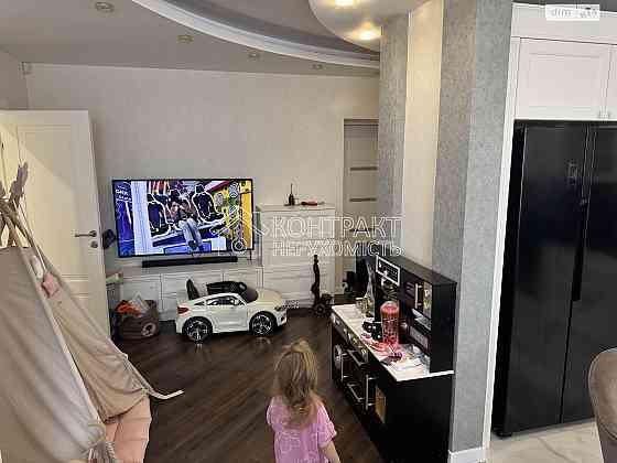 Продаж Квартира 2-кімнатна, 9/10 поверх на вул. Героїв Харкова Харьков