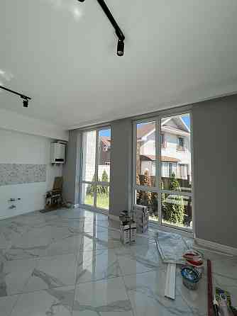 Продаж Будинок 4-кімнатний на ул. Коралловая, 8Б Лиманка