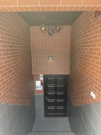 Продаж Окрема будівля / частина будівлі площа 450 кв.м 1-й поверх на Карагандинська Дніпро