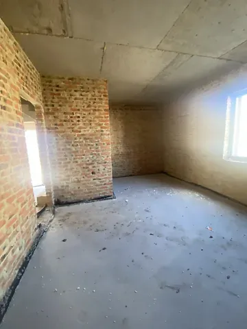 Продаж 2-поверховий   120 кв.м 4 кімн. на Кулика і Гудачека (Макарова) вулиця Рівне - фото 3