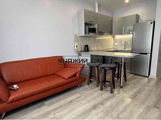 Оренда Квартира 1-кімнатна, 22/25 поверх на Зарічна Киев