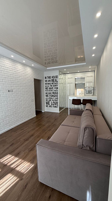 Оренда Квартира 1-кімнатна, 2/7 поверх на Регенераторна, 4 Київ - фото 1