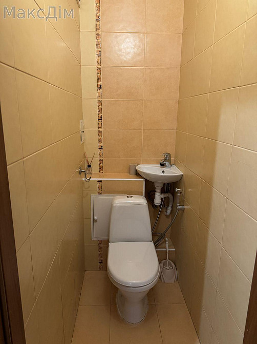 Оренда Гараж/паркомісце на Степана Бандери пр. 3/6 поверх Тернопіль - фото 8