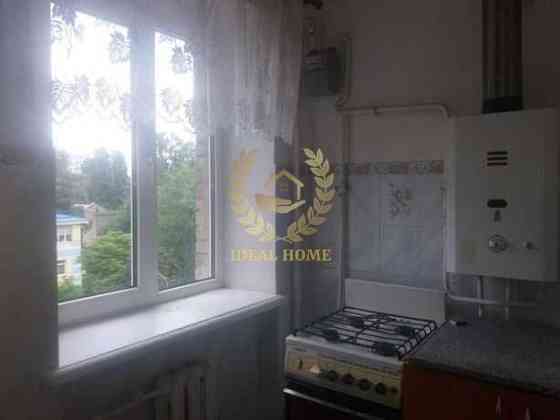 Продаж Квартира 2-кімнатна на Смелянская ул., 1 Киев