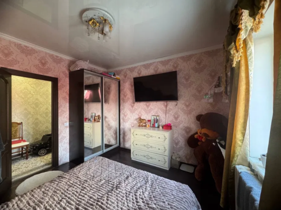 Продам 2-х этажный дом в п.Большевик (ул.8 Марта) Одеса