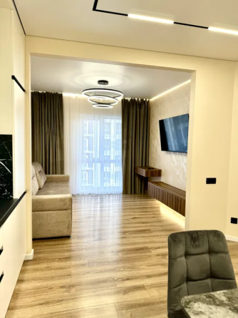 Продаж Квартира 1-кімнатна, 9/21 поверх на Максимовича, 26д Київ