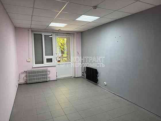 Продаж приміщення вільного призначення на вул. Тракторобудівників приміщень - 4, поверх - 1/12 Kharkiv