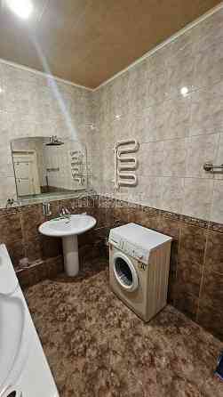 Оренда Квартира 3-кімнатна, 3/3 поверх на вул. Лева Ландау Харьков