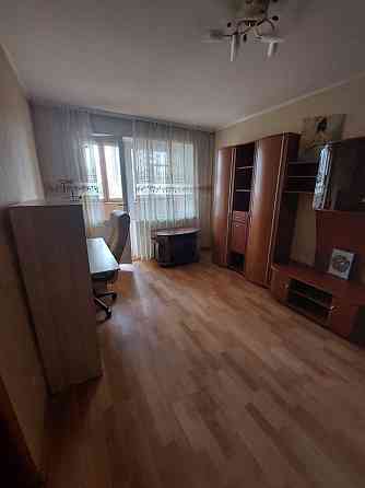 Оренда Квартира 2-кімнатна, 8/9 поверх на Вулиця Героїв полку Азов, 13 Kiev