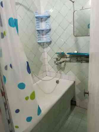 Оренда Квартира 2-кімнатна, 5/5 поверх на ул. Березневая Київ