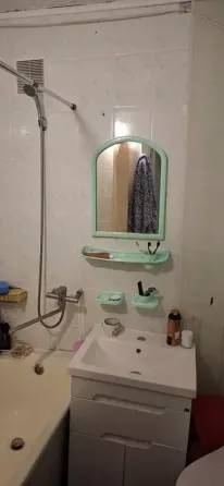 Продаж Квартира 1-кімнатна, 4/9 поверх на Вокзальна вулиця (Жовтневої Революції) Кропивницький