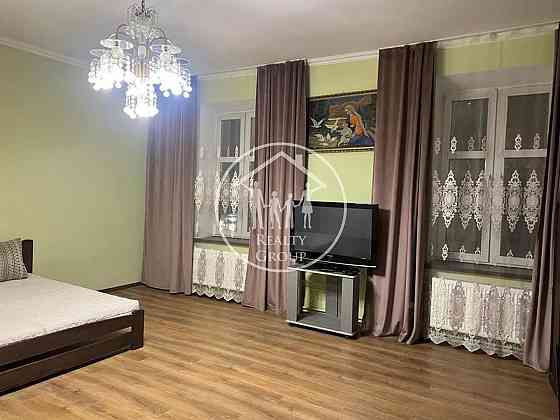 Оренда Квартира 2-кімнатна, 2/3 поверх на Бандери вул., 87 Львів