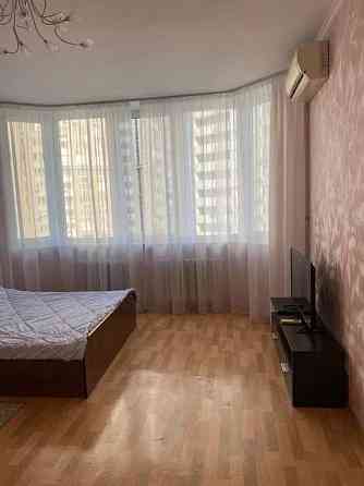 Оренда Квартира 2-кімнатна, 10/16 поверх на ул. Княжий Затон Kiev