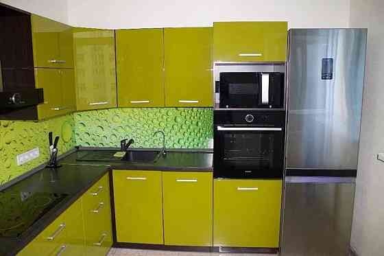 Оренда Квартира 2-кімнатна, 8/25 поверх на Сімї Кульженків, 35 Киев