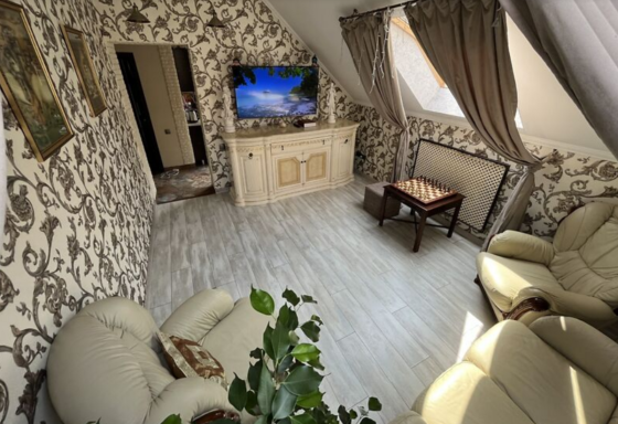 Продаж 3к квартири 75 кв. м на вул. Острозького Князя Ternopil'