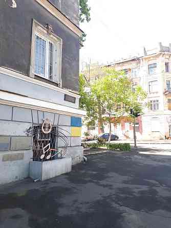 Продаж комерційне приміщення на ул. Елисаветинская, 7 приміщень - 4, поверх - 1 Одеса