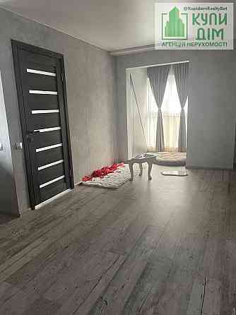 Продаж торгове приміщення поверх - 2/2 Кропивницький