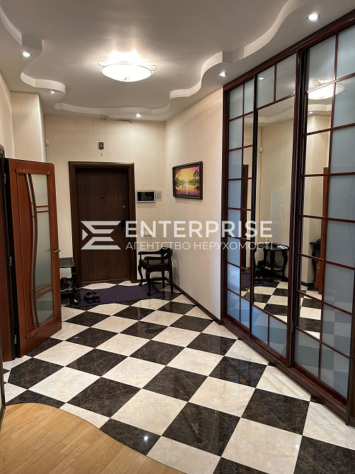 Продаж 3к Квартира 159.4 кв.м Молдавская вул. Київ - фото 19