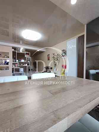 Продаж Квартира 1-кімнатна, 11/12 поверх на Тополь 2 ж/м Днепр