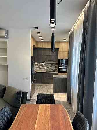 Продаж Квартира 2-кімнатна, 20/24 поверх на Лабораторний вул., д. 7 Kiev