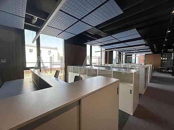 Оренда офісне приміщення на Новокостянтинівська вул., 12 приміщень - 3, поверх - 2/5 Київ