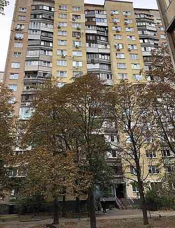 3-кімнатна, Свободи просп., 30А, Подільський Kiev