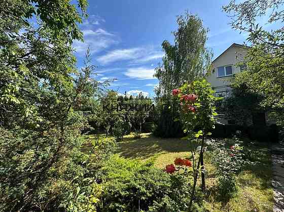 Продається гарний 3-поверховий будинок в Княжичах. №2211641 Княжичі (Броварський район)