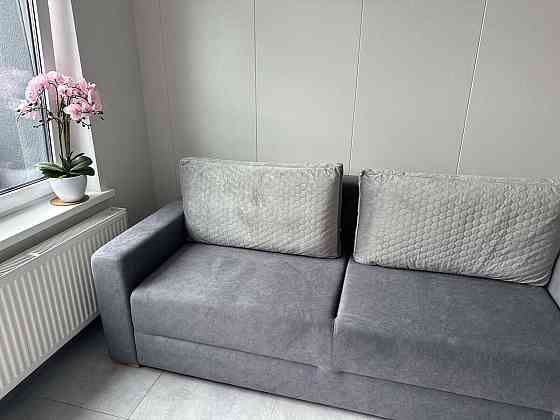 Оренда Квартира 1-кімнатна, 26/26 поверх на Миколи Бажана, 17А Киев