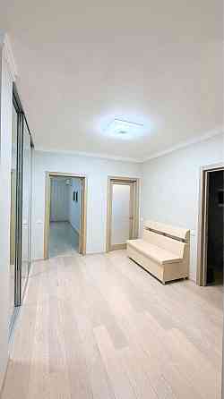 Продаж Квартира 3-кімнатна, 14/26 поверх на Кондратюка Юрія вул., д. 7 Kiev