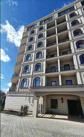 Продаж Квартира 2-кімнатна, 4/8 поверх на Дача Ковалевского ул. Odessa