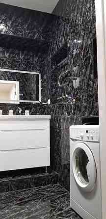 Оренда Квартира 3-кімнатна, 5/5 поверх на пл. Львовская Киев