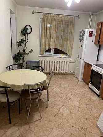 Продаж Квартира 3-кімнатна, 14/16 поверх на Драгоманова, 12 Київ