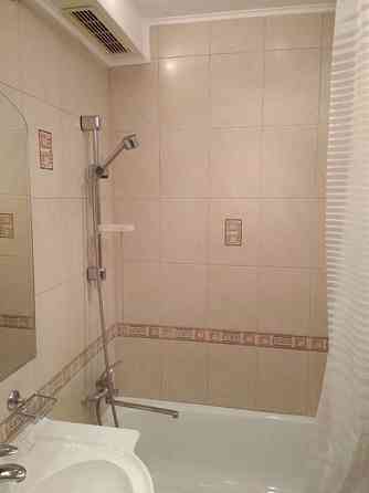 Оренда Квартира 2-кімнатна, 5/5 поверх на ул. Краснодарская, 47/1 Киев