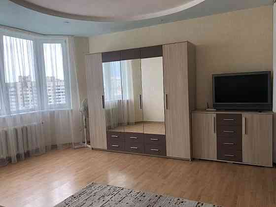 Оренда Квартира 2-кімнатна, 14/16 поверх на ул. Княжий Затон, 6 Київ