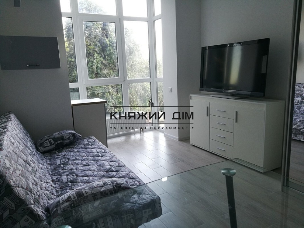 Оренда Квартира 1-кімнатна, 2/6 поверх на Соловцова Николая ул. Kiev - photo 1