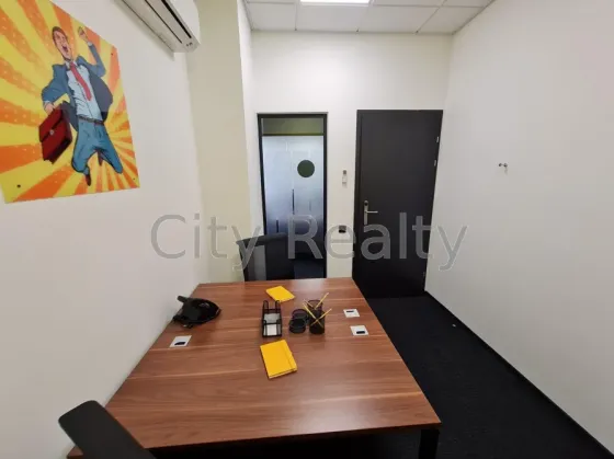 For rent Office Spaces area 20 sq.m floor 4 Kiev Олени Теліги 6 Kiev