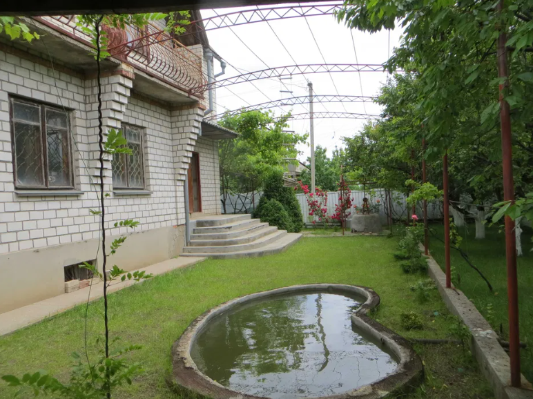 Продам 2-х этажный капитальный дом в Светлом (Лиманский р-н, 5 км от Одессы) Світле - фото 1