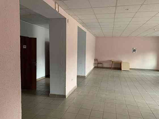 Продаж торгове приміщення на Галицька, 203 Угринів