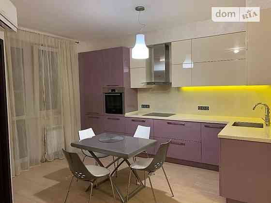 Оренда Квартира 2-кімнатна, 9/16 поверх на ул. Патриарха Мстислава Скрипника, 40 Київ