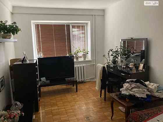 Продаж Квартира 3-кімнатна, 7/9 поверх на Братиславська вул., д. 36 Київ