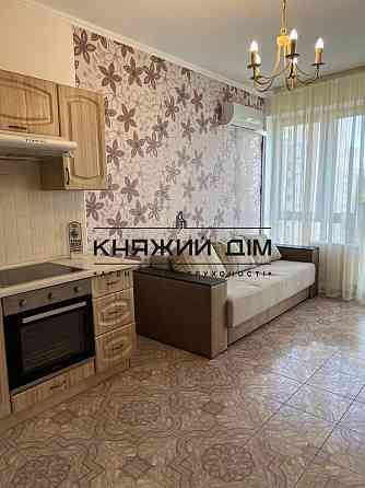 Оренда Квартира 2-кімнатна, 9/25 поверх на Моторный пер. Киев