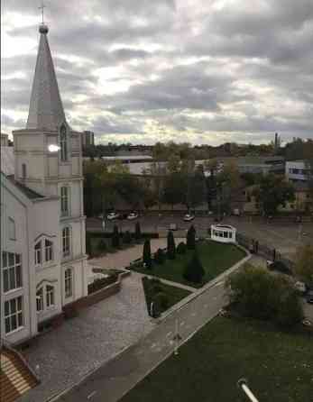 Продам  3х комнатную квартиру  , рядом центр. Одеса