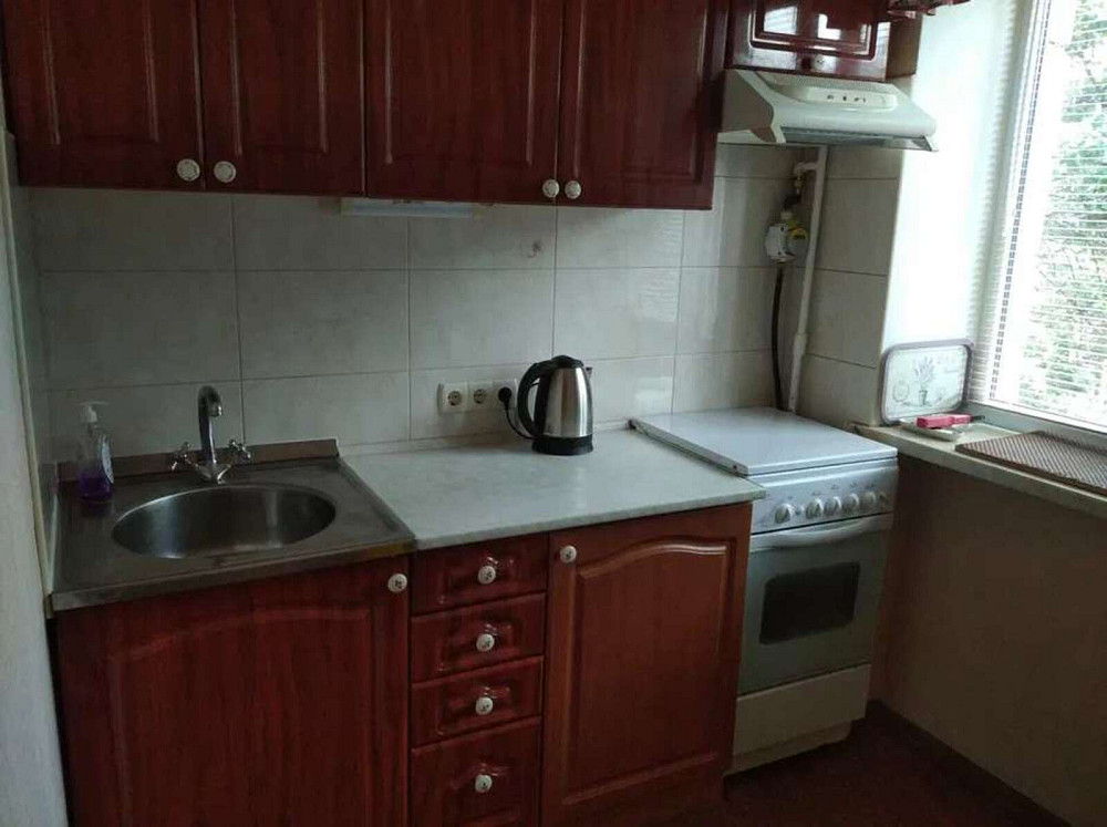 Оренда Квартира 3-кімнатна, 2/5 поверх на Світла, 3 Київ - фото 1