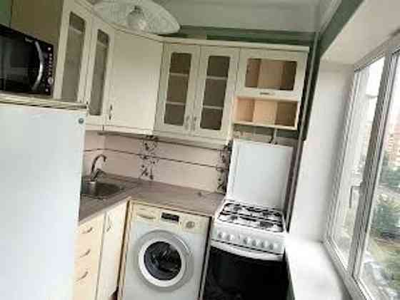 Оренда Квартира 2-кімнатна, 6/9 поверх на Харківське шосе, 21/4 Київ