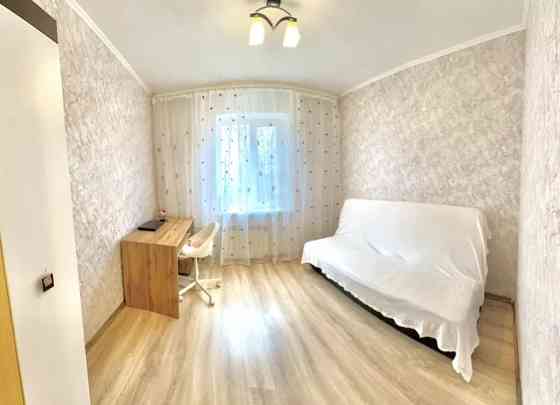 Продаж Квартира 3-кімнатна на ул. Академика Сахарова, 44 Одесса